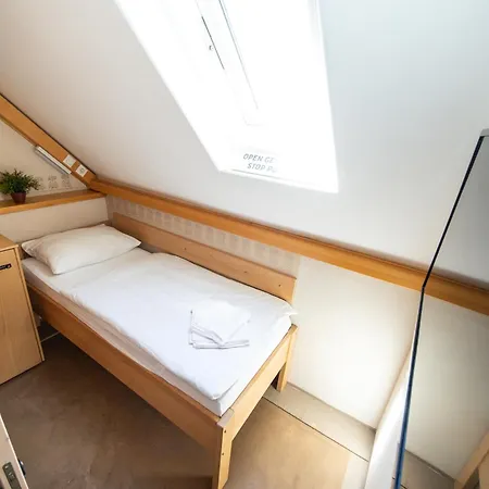 Gluten Free Dezela Okusov ベッド・アンド・ブレックファスト *